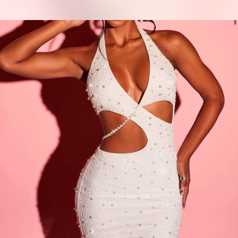 Elegant White Halter Cutout Dress